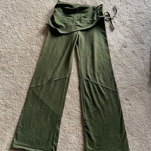 Nomad yoga hemp pants